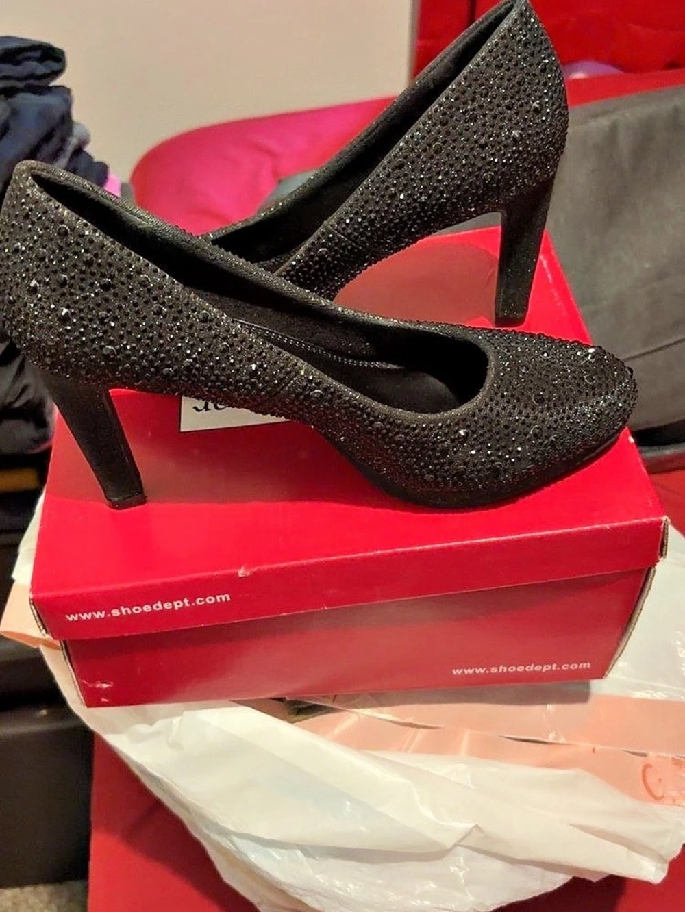 Silver Slipper Black Glitter Heels US 7.5 W NWT